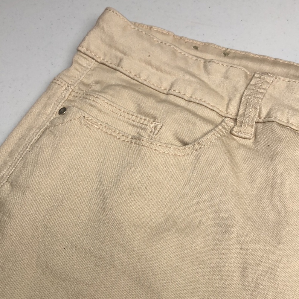 LIKE NEW SANTANA TAN HIGH-RISE CROP JEANS 14/32x25 ⭐️ - Picture 5 of 12